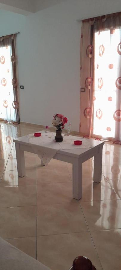 Casa Intera La Paghi Come Una Camera The Home With The Price Of A Room دراس المظهر الخارجي الصورة